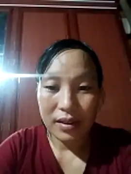 miss-su online show from October 31, 10:56 am