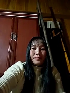 miss-su online show from October 28, 1:10 pm