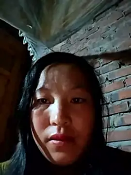 miss-su online show from March 8, 7:50 pm