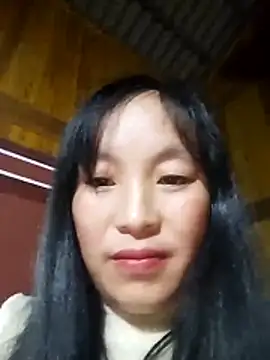 miss-su online show from November 27, 10:59 am