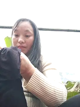 Snapshot of miss-su chatting on February 13, 2:22 am miss-su online show from February 13, 2:22 am