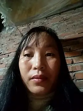 miss-su online show from January 17, 7:50 pm