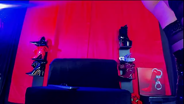 Snapshot of ArtemisaStone chatting on December 1, 11:16 pm ArtemisaStone online show from December 1, 11:16 pm