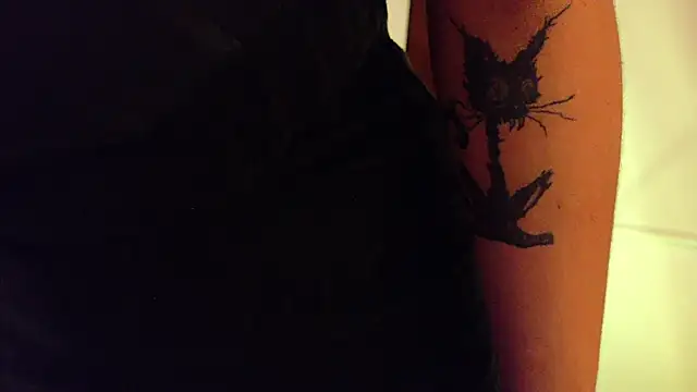 Zafiro Gem  online show from September 15, 8:31 pm