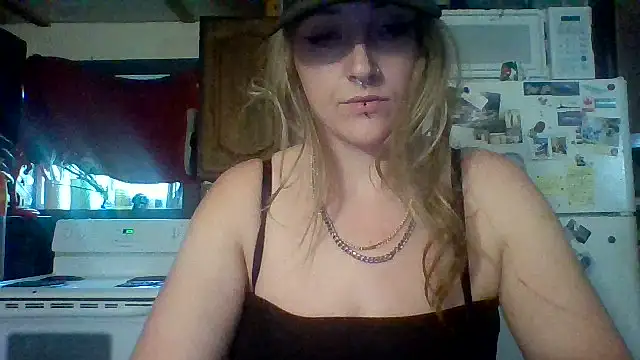 cutiekayls online show from July 26, 9:11 pm