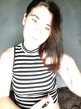 ToryTayler online show from October 3, 8:10 pm