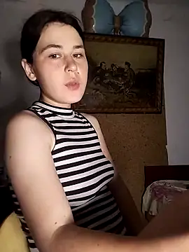 Snapshot of ToryTayler chatting on June 7, 7:52 pm ToryTayler online show from June 7, 7:52 pm
