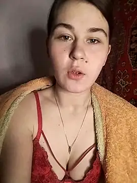 ToryTayler online show from March 18, 9:15 pm