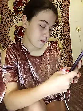 ToryTayler online show from October 22, 10:15 am