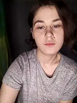 ToryTayler online show from December 2, 12:00 am