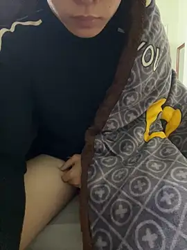 anhduc2k555 online show from November 18, 8:06 am