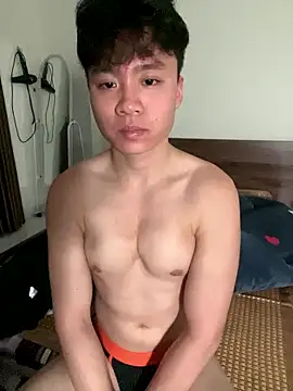 anhduc2k555 online show from January 17, 2:42 pm