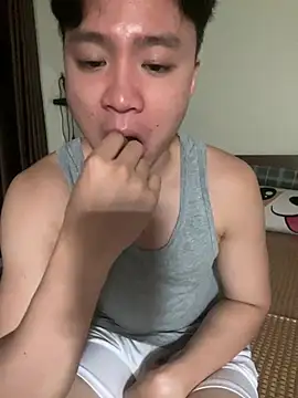 anhduc2k555 online show from January 14, 3:04 pm