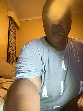 ThickTana online show from November 15, 7:51 pm