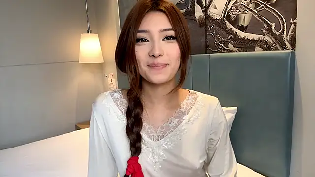 LaurelLeier online show from December 23, 6:45 am