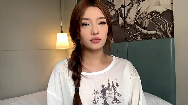 LaurelLeier online show from December 20, 6:49 am