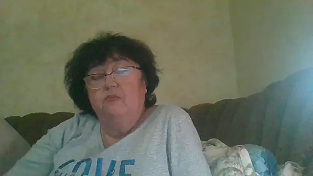 MilaSky5303 online show from December 4, 1:10 pm