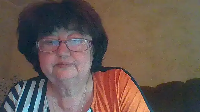 MilaSky5303 online show from October 4, 8:43 pm