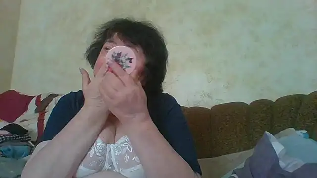 MilaSky5303 online show from April 5, 1:18 pm