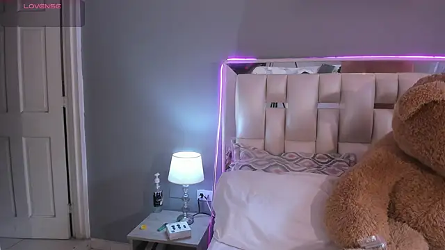 Darlyn tenderhot   online show from November 13, 8:46 pm