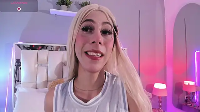 Darlyn tenderhot   online show from November 18, 9:18 pm