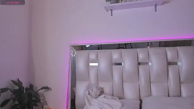 Darlyn tenderhot   online show from February 17, 3:53 pm