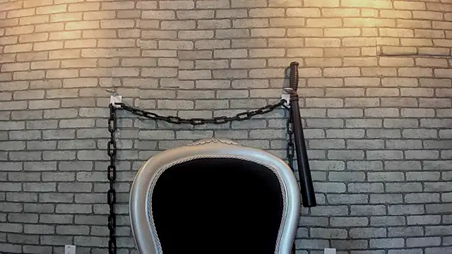 Briana 24 online show from December 5, 3:10 pm