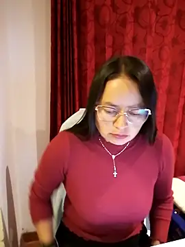 Daliz Leon online show from November 10, 10:59 pm