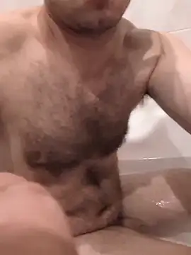 MC353535 online show from March 5, 10:59 pm