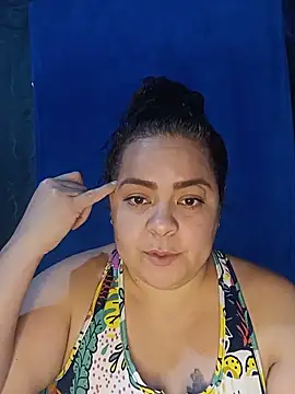 Miss Adriana01 online show from June 2, 4:01 am