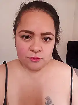 Snapshot of Miss_Adriana01 chatting on January 12, 8:04 pm Miss Adriana01 online show from January 12, 8:04 pm