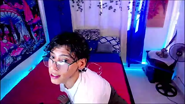 Thedoll ethan7 online show from February 17, 8:39 pm