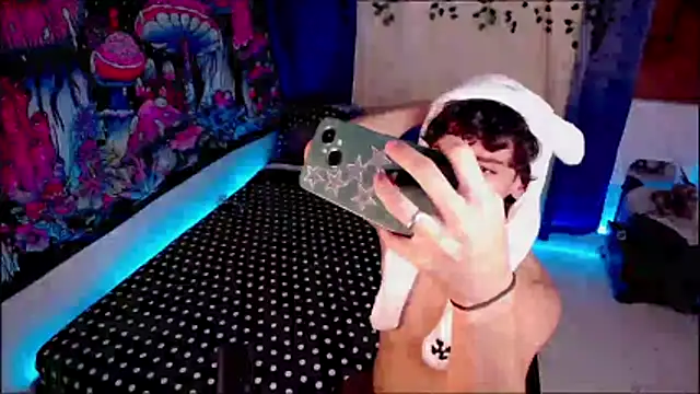 Thedoll ethan7 online show from April 7, 5:20 am