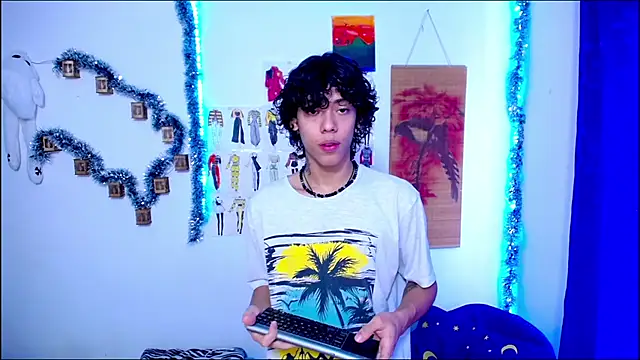 Thedoll ethan7 online show from December 1, 4:30 pm