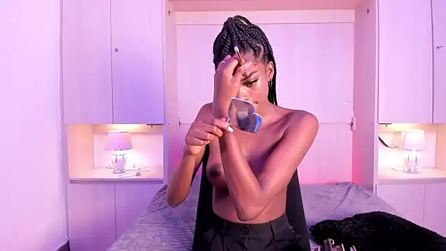 Stefannyevans  online show from June 2, 1:22 pm