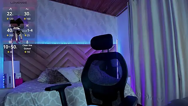  raven black online show from February 7, 1:52 pm