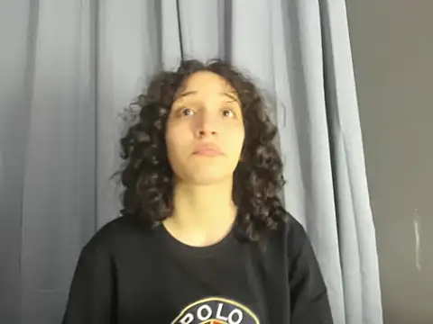 Snapshot of TeensNews18 chatting on November 27, 11:16 pm TeensNews18 online show from November 27, 11:16 pm