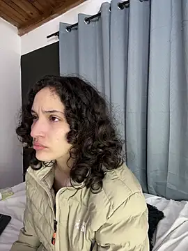 Snapshot of TeensNews18 chatting on February 5, 11:28 am TeensNews18 online show from February 5, 11:28 am