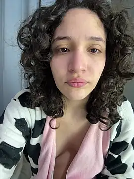 Snapshot of TeensNews18 chatting on February 10, 11:09 am TeensNews18 online show from February 10, 11:09 am