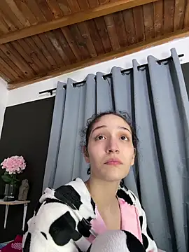 TeensNews18 online show from April 13, 9:57 am