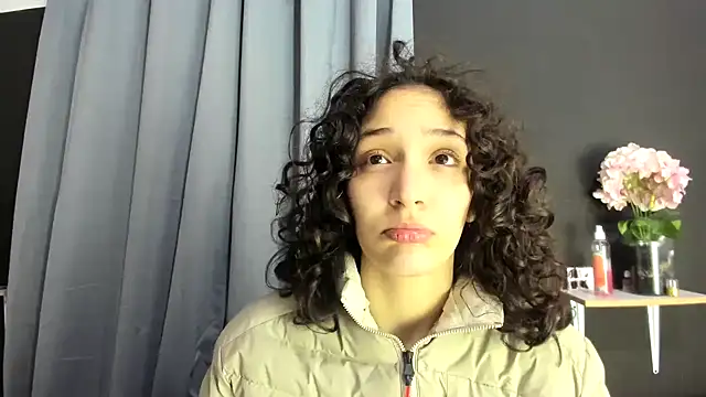 Snapshot of TeensNews18 chatting on November 11, 11:16 am TeensNews18 online show from November 11, 11:16 am