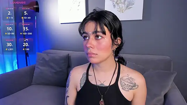 flower smith  online show from November 6, 11:47 am