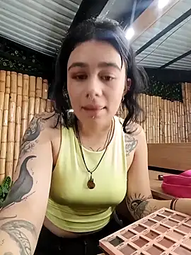 flower smith  online show from November 5, 11:35 am