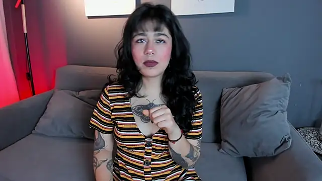 flower smith  online show from December 16, 11:47 am