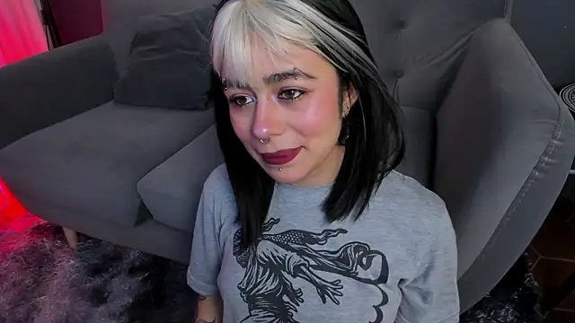 flower smith  online show from February 19, 12:24 pm