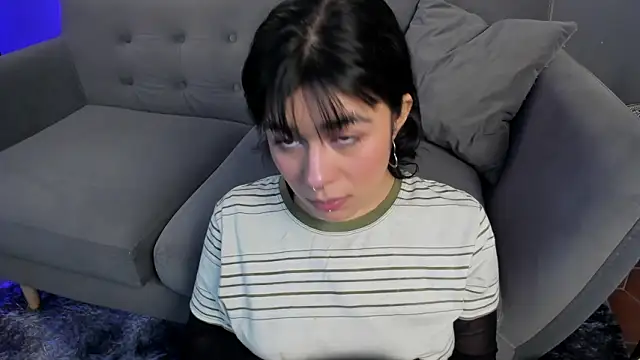 flower smith  online show from March 14, 12:44 pm