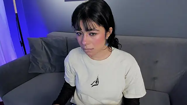 flower smith  online show from March 21, 12:09 pm