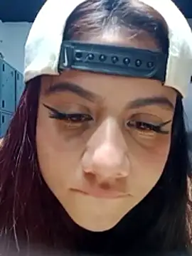 Julieth brown  online show from February 17, 7:55 pm