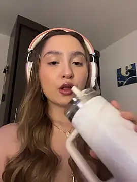 MoraInFire online show from March 29, 4:47 am