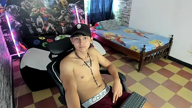 Snapshot of Dan_cristancho chatting on September 23, 2:13 pm Dan cristancho online show from September 23, 2:13 pm